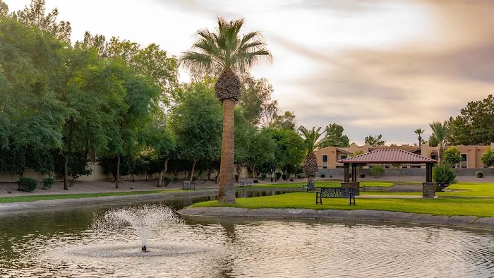 Brentwood West Picture 8