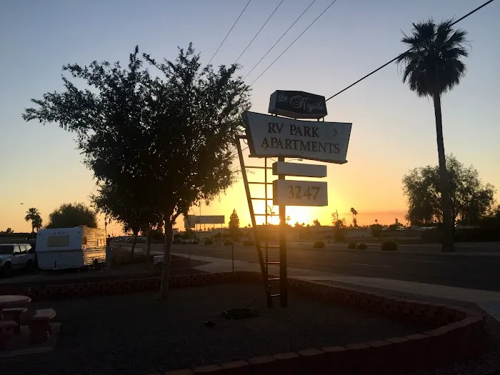 Krystle RV Park & Apartments Picture 1