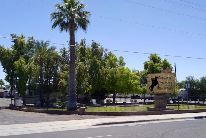Arizona Cowboy RV Park - on Main St Picture 2