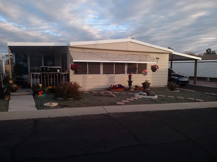 Apollo Village Picture 10