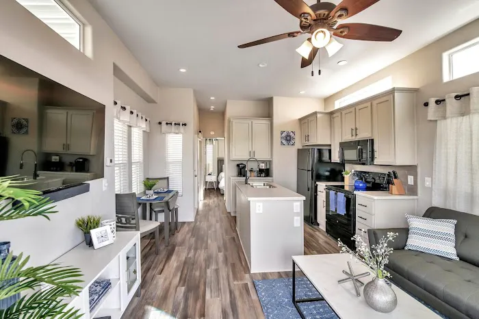 Good Life RV Park & Resort Picture 4