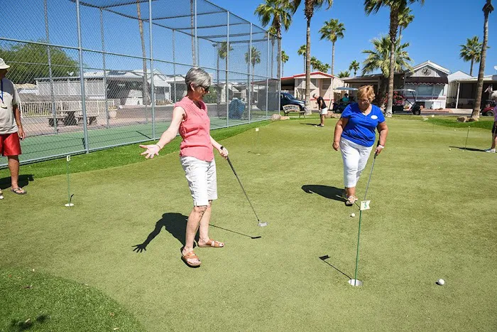 Good Life RV Park & Resort Picture 7