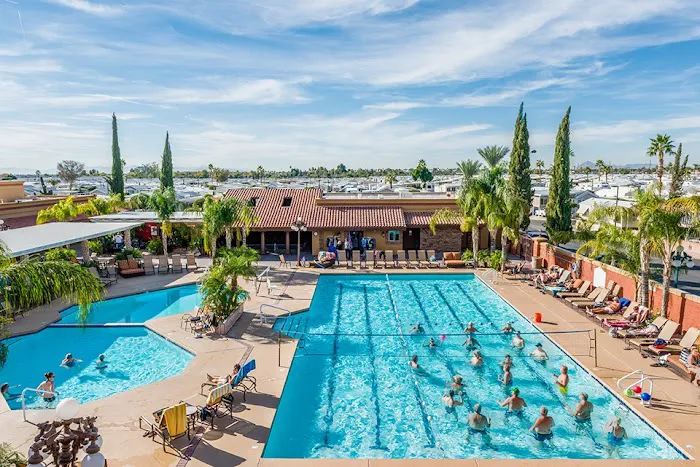 Mesa Regal RV Park & Resort Picture 3