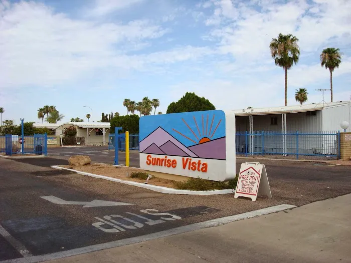 Sunrise Vista Mobile Home Park Picture 3
