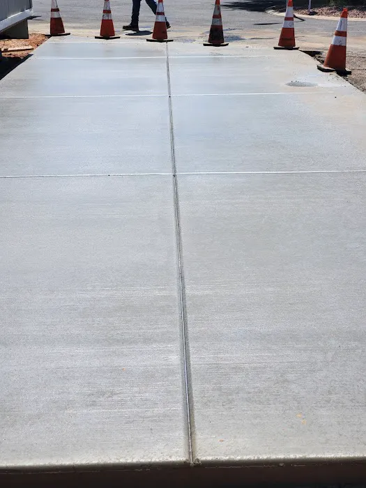 Royal Palms Village Picture 9