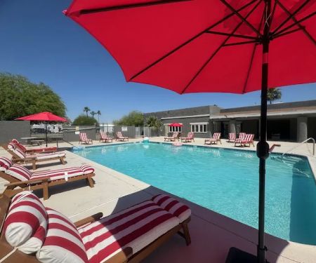 Hacienda Del Sol Mobile Home Park