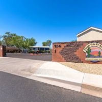 Desert Vista RV Resort (55+) ico