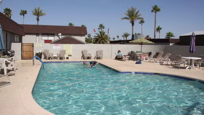 Broadway Estates Picture 2