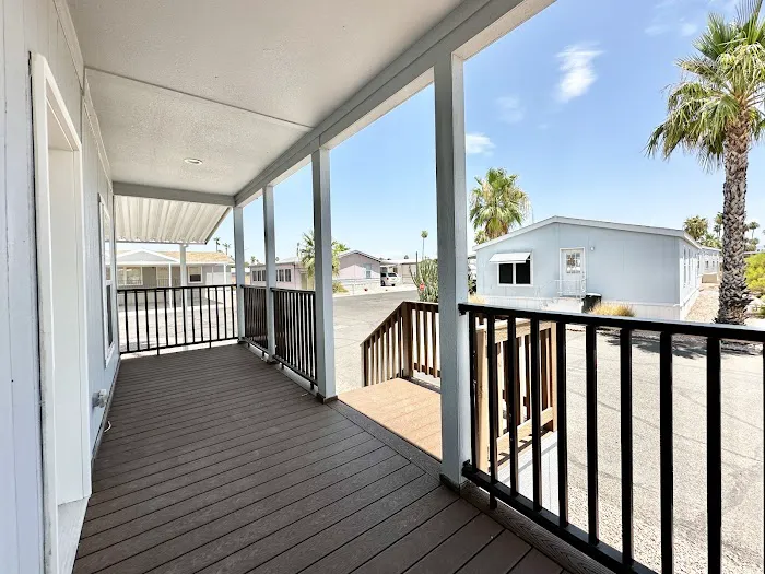 Broadway Estates Picture 8