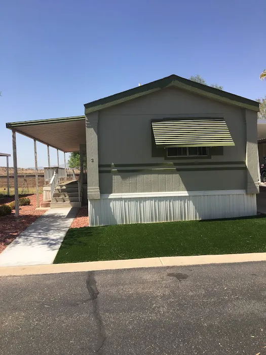 Litchfield Village Manufactured Housing Community Picture 6