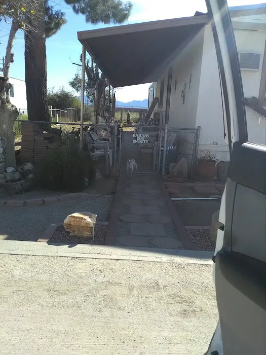 Country hills mobile home park Picture 10