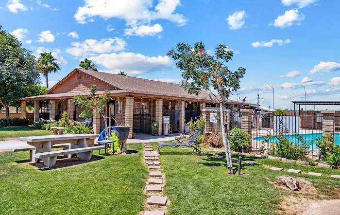 Country Villa Picture 2