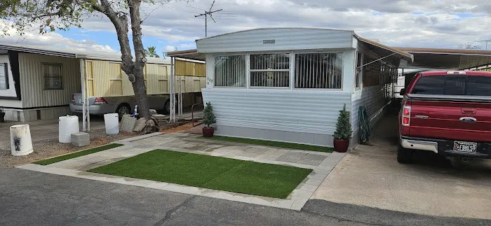 San Tan Mobile Village Picture 3