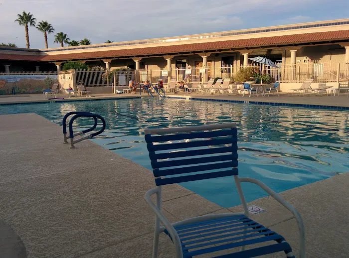 Carriage Manor Resort Picture 4