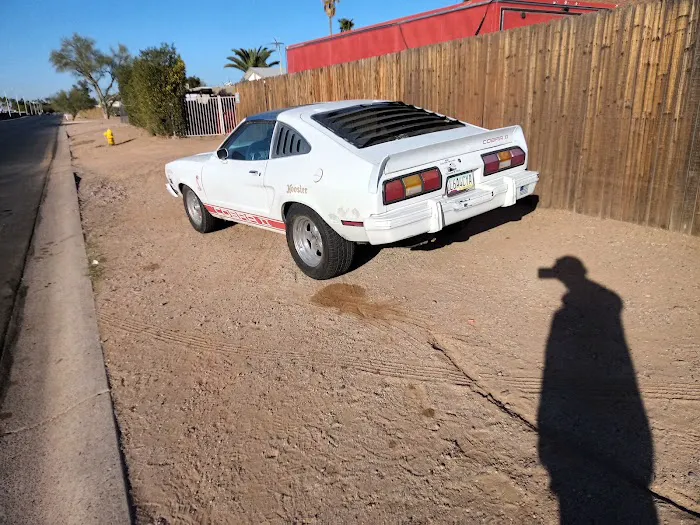 Carriage Manor Resort Picture 9