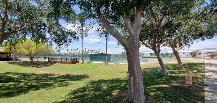 Carriage Manor Resort Picture 10