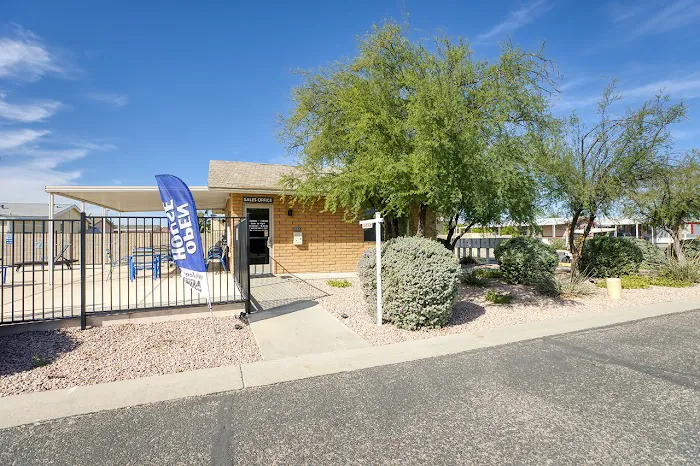 Pueblo Mesa Picture 1