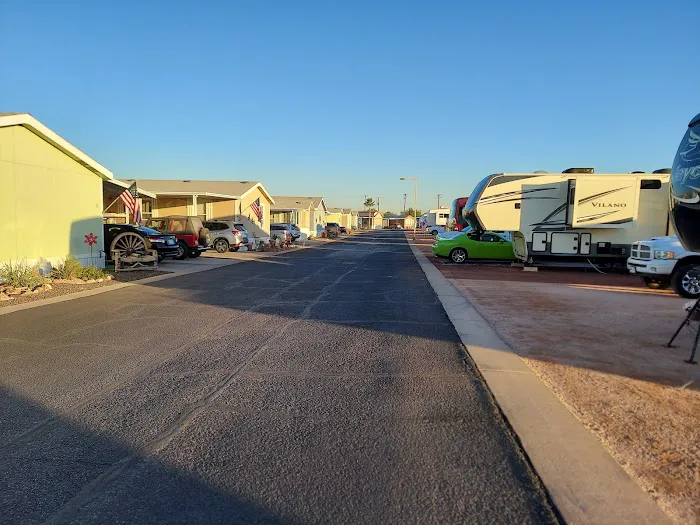 Cotton Lane RV Park Picture 1