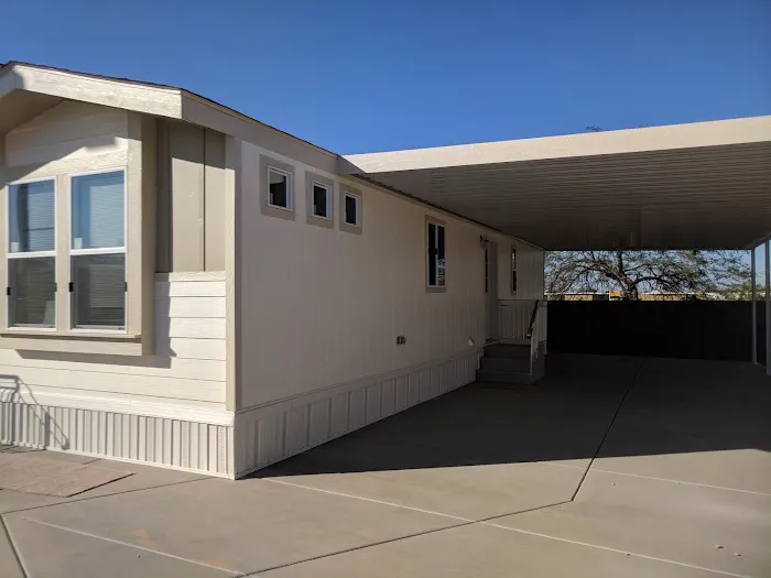 Cotton Lane RV Park Picture 10