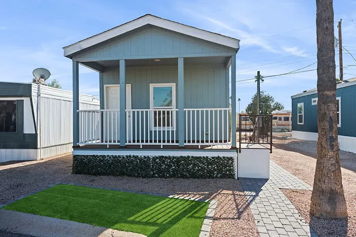 Desert Valley Oasis Mobile Home Park Picture 1