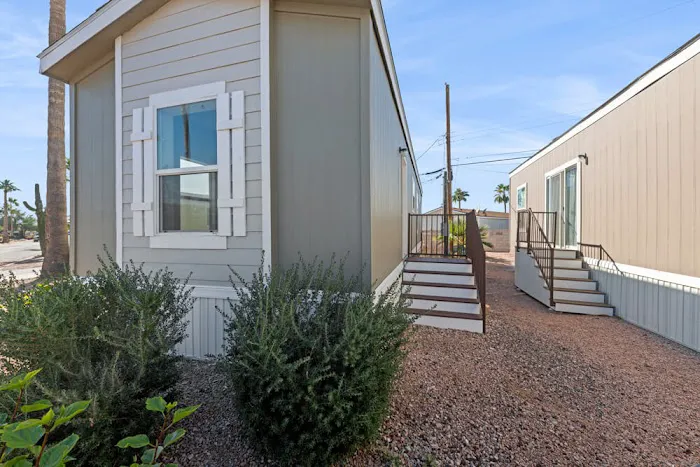 Desert Valley Oasis Mobile Home Park Picture 10