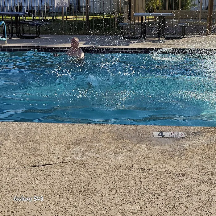 Cielo Grande Mobile Home Park Picture 2