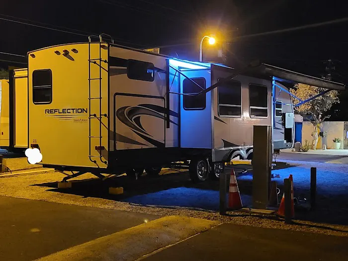 Western Acres Mobile Home Park Picture 10