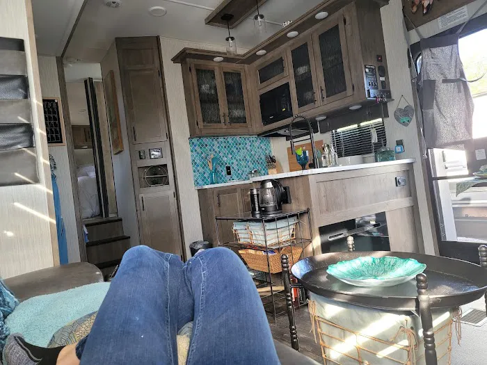 Arizona Maverick RV Park Picture 7