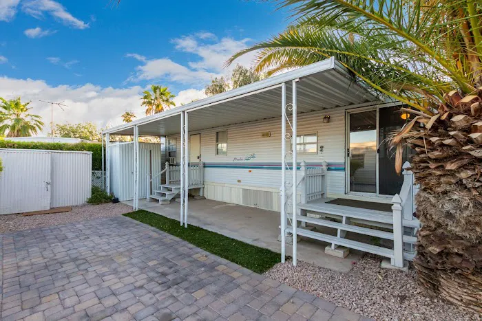 Arizona Cowboy RV Park Picture 2