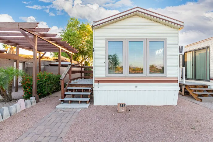 Arizona Cowboy RV Park Picture 1