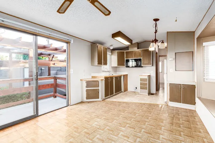 Arizona Cowboy RV Park Picture 5