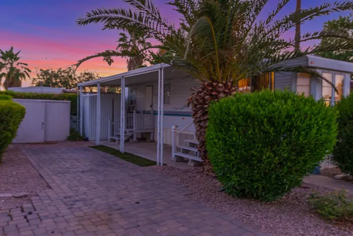 Arizona Cowboy RV Park Picture 8