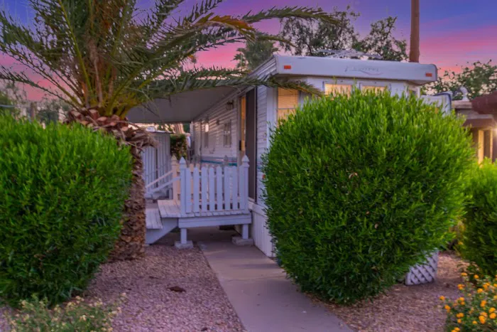 Arizona Cowboy RV Park Picture 10