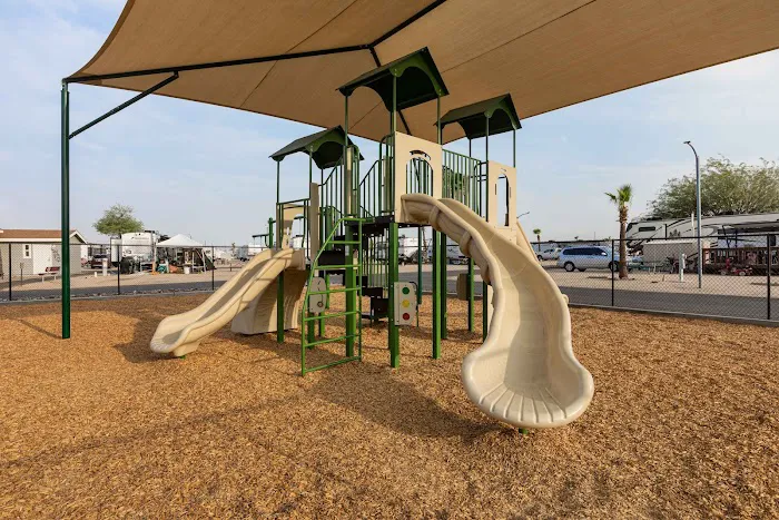 Leaf Verde Picture 1