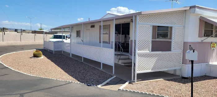 Dana's Trailer Ranch 55+ Picture 4