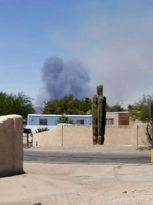 Desert Trails mobile home park Picture 6