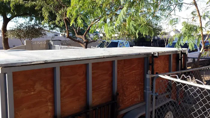 Desert Trails mobile home park Picture 8