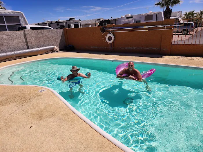 Happy Days RV Park Picture 1