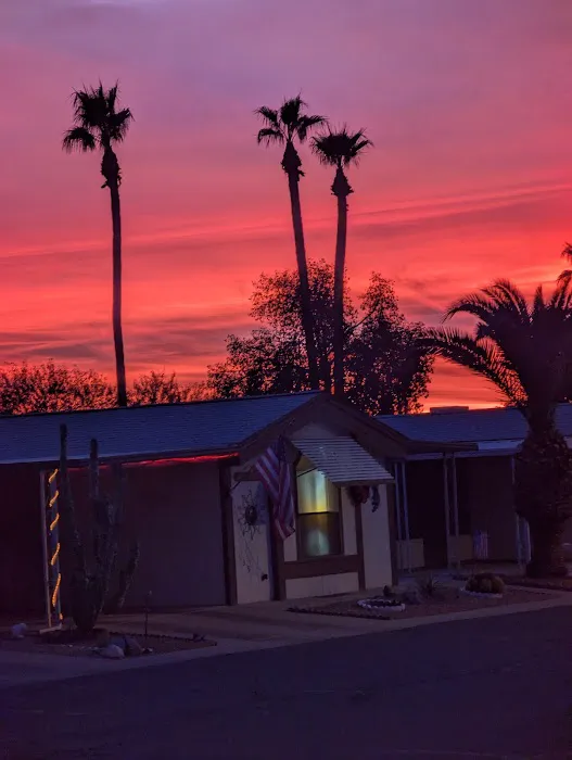 Pueblo Manor Picture 1