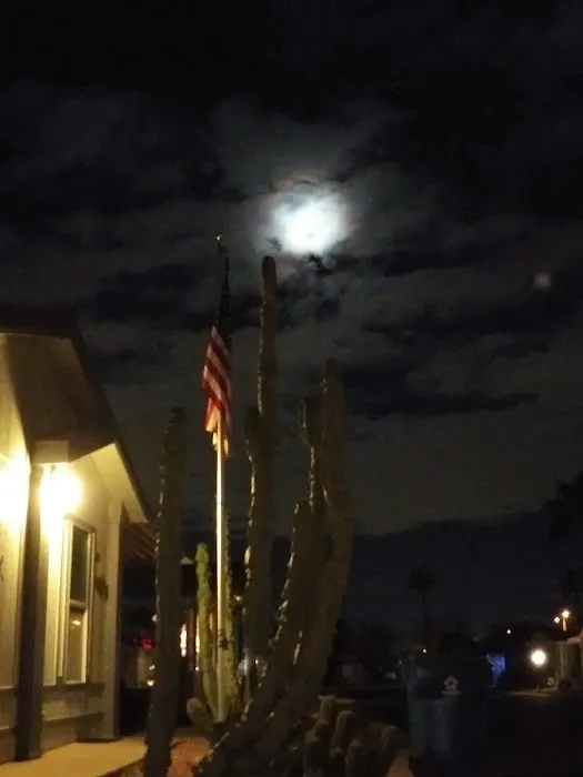 Pueblo Manor Picture 7