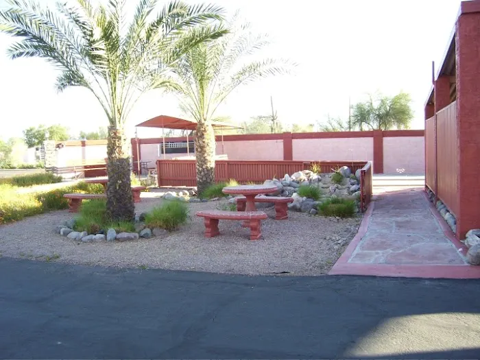Carefree Manor RV Resort Picture 10