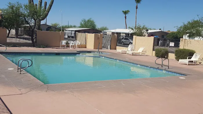 Windsong Mobile Home & RV Park Picture 2
