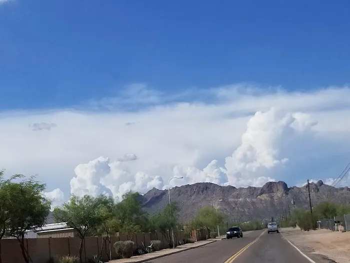 Acacia Villa Mobile Home Park Picture 10