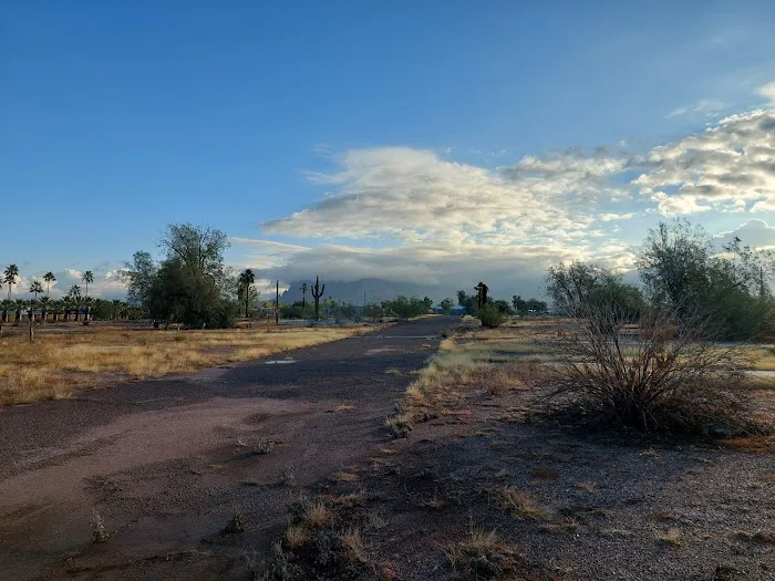 La Siesta Park Picture 4