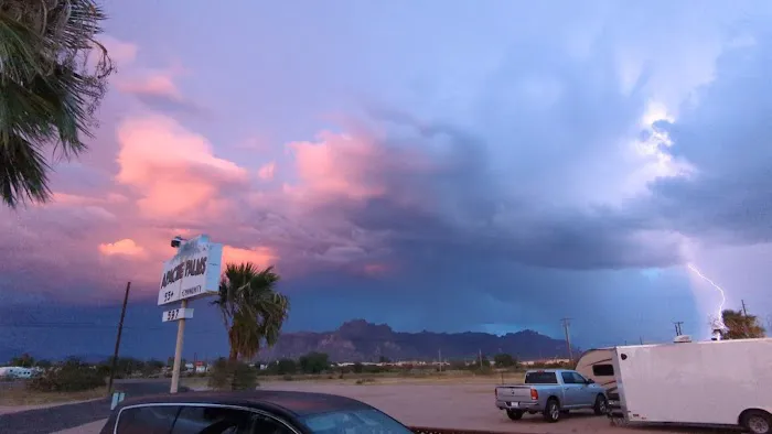 Country Cowboy RV Park Picture 4