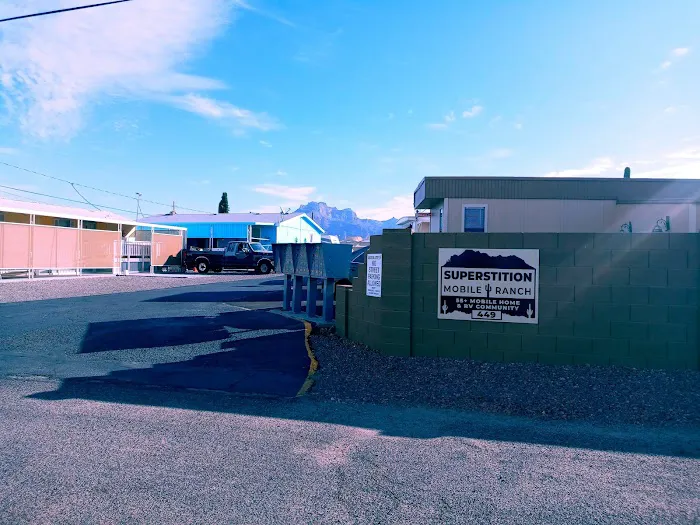 Superstition Mobile Ranch Picture 5