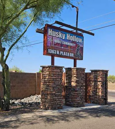 Husky Hollow Mobile Home Park Picture 1