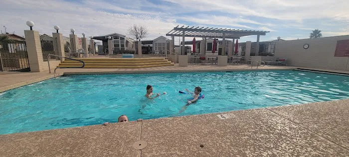 Sunhaven RV Resort Picture 3