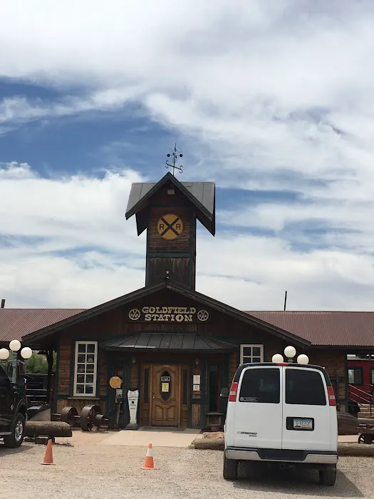 Superstition Mobile Village Picture 5