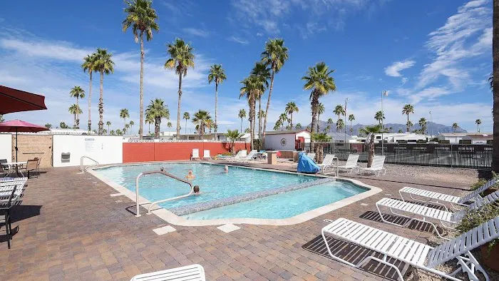 Countryside Resort Picture 2